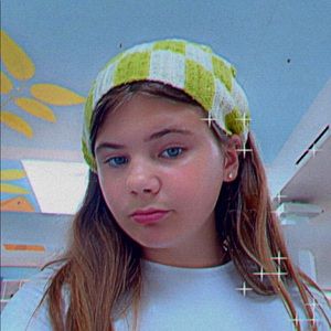 Meet your Posher, Lucy